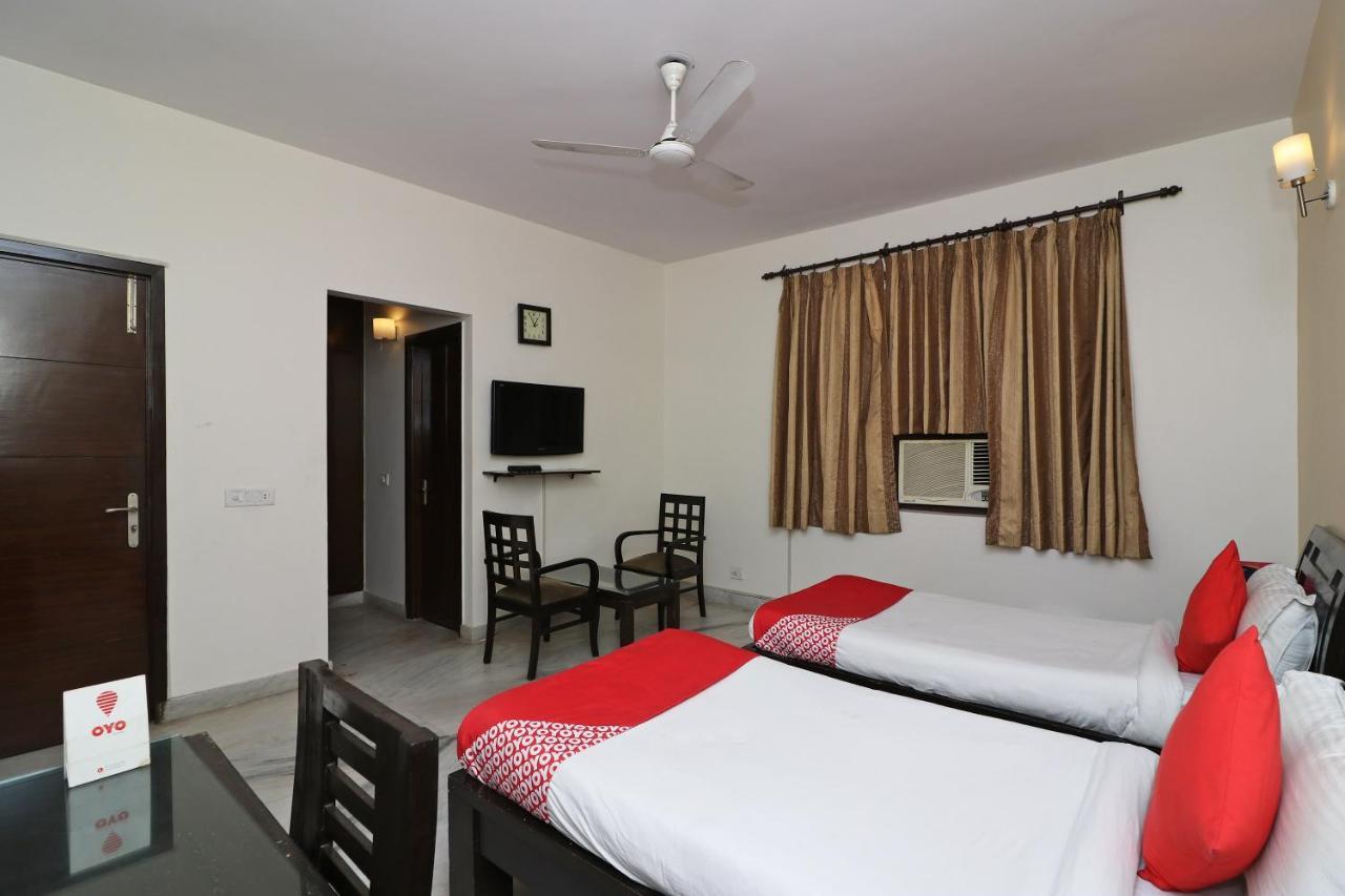 Hotel O Aravali Residency Gurgaon Buitenkant foto