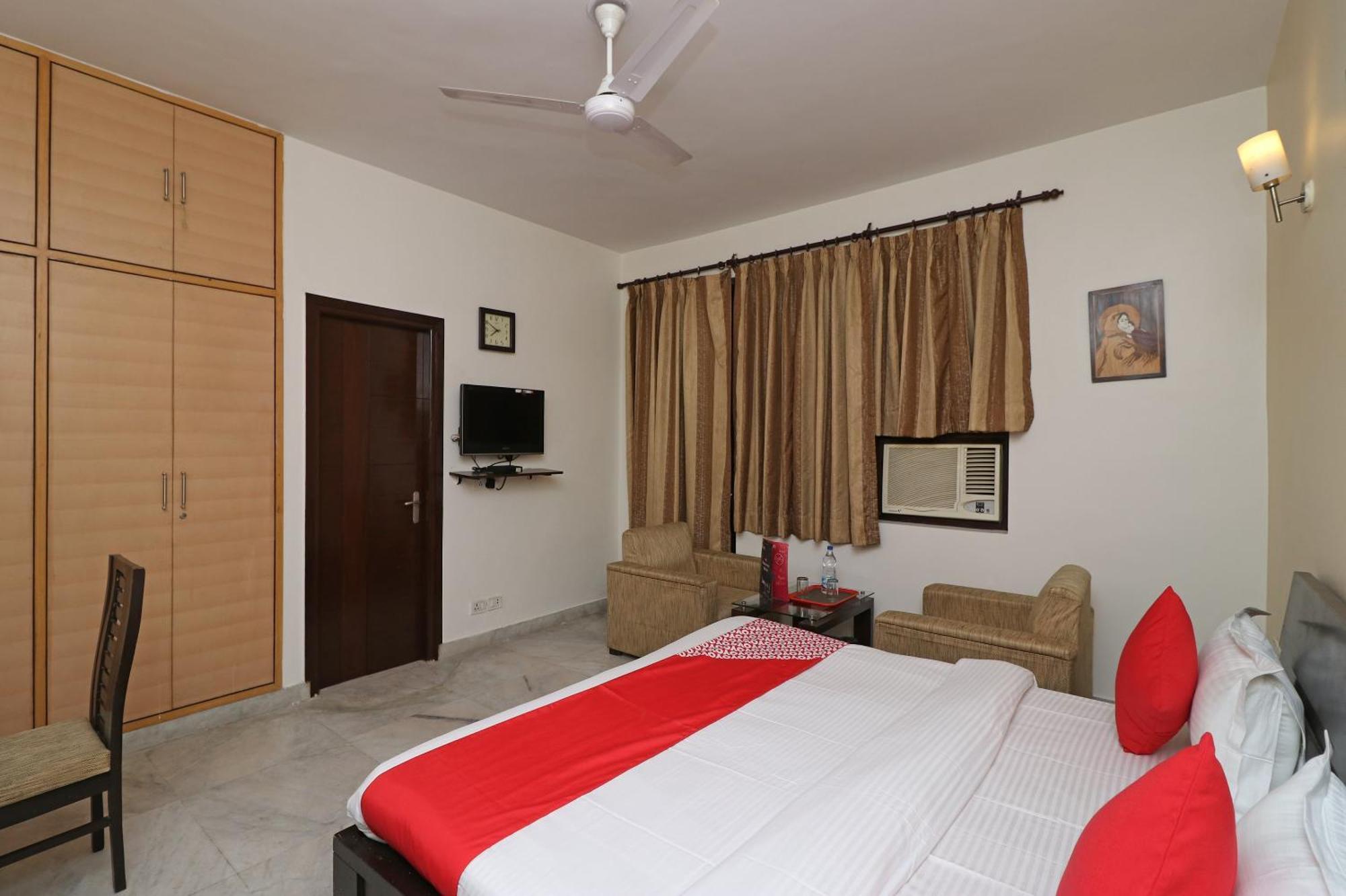 Hotel O Aravali Residency Gurgaon Buitenkant foto