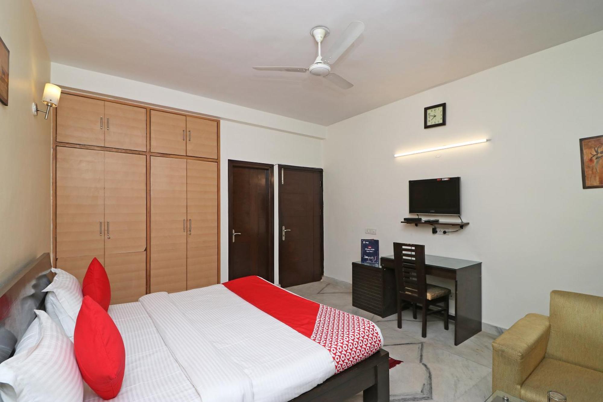 Hotel O Aravali Residency Gurgaon Buitenkant foto